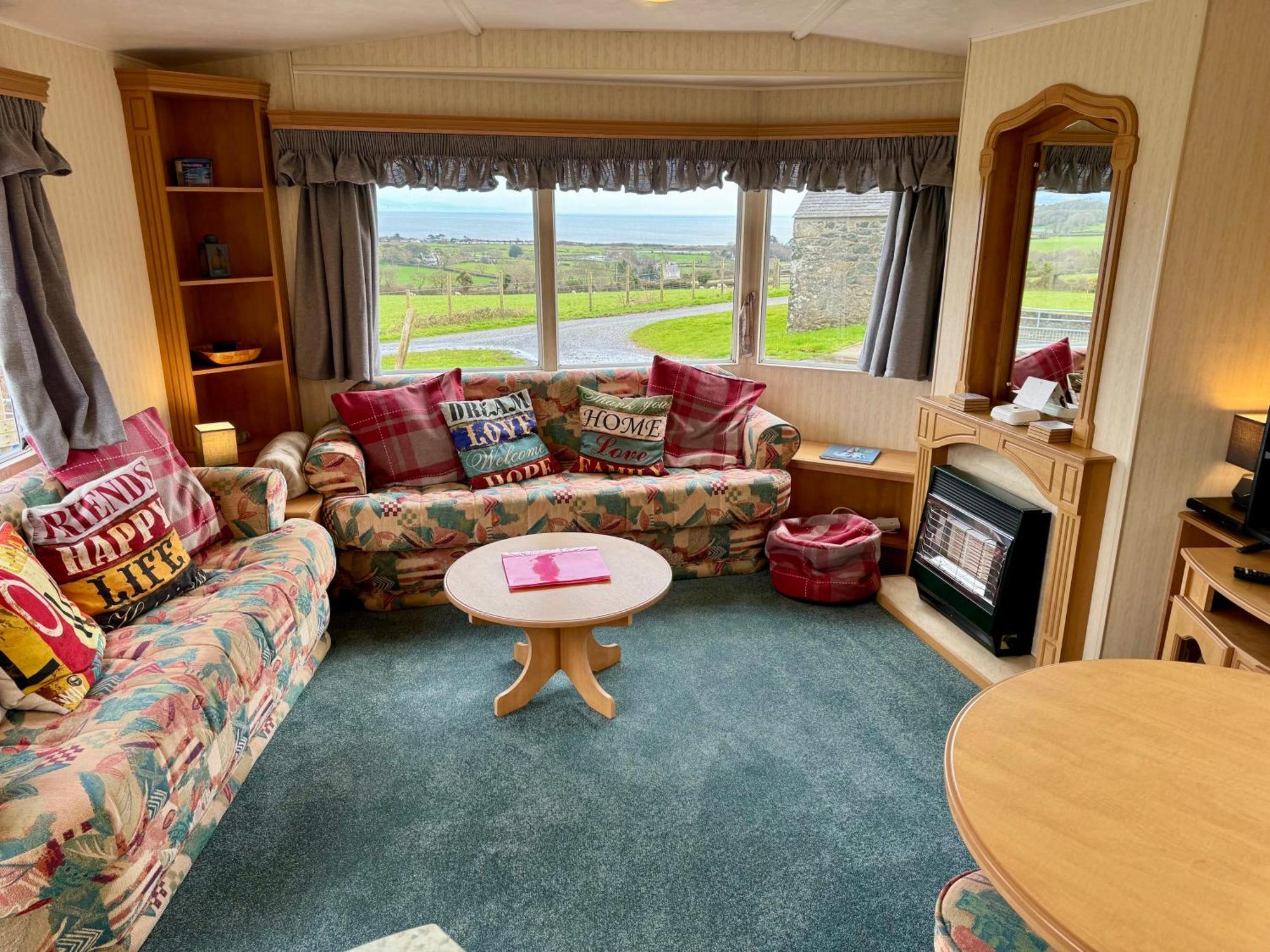 Snowdon Bay - North Wales - Stunning Llyn Peninsula Mountain & Ocean Views - Wilde Retreats Villa Pwllheli Luaran gambar